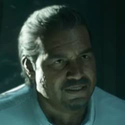 Nicht identifizierter GTA-6-Charakter, von Fans „Police Detective“ genannt, in offiziellem Material zu sehen