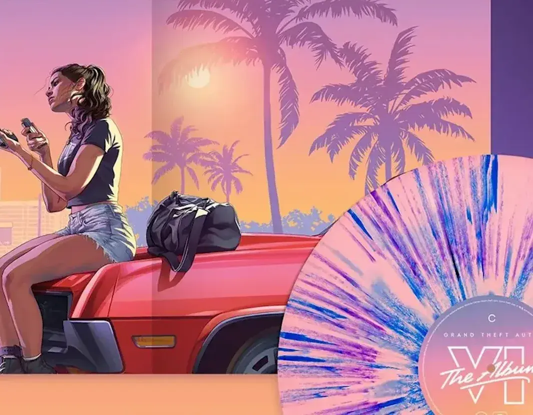 Illustration de Lucia assise sur le capot d’une voiture rouge, un sac noir à côté d’elle, près d’un vinyle splatter intitulé Grand Theft Auto VI The Album